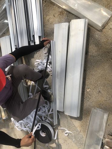 Install Glass Greenhouse