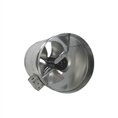 Sesalni ventilator za kroženje zraka v rastlinjaku
